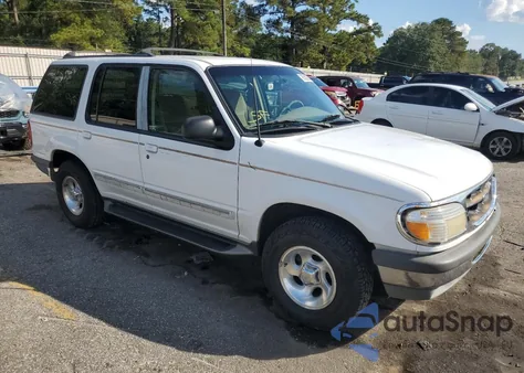 1998 Ford Explorer из США, поврежденный, VIN 1FMZU32X3WZA16877